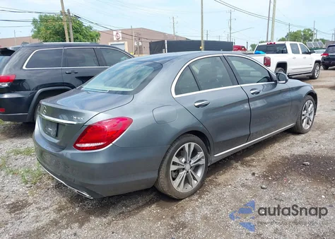 2017 Mercedes-Benz C 300 4Matic/Luxury 4Matic/Sport 4Matic from USA, damaged, VIN 55SWF4KB3HU202003